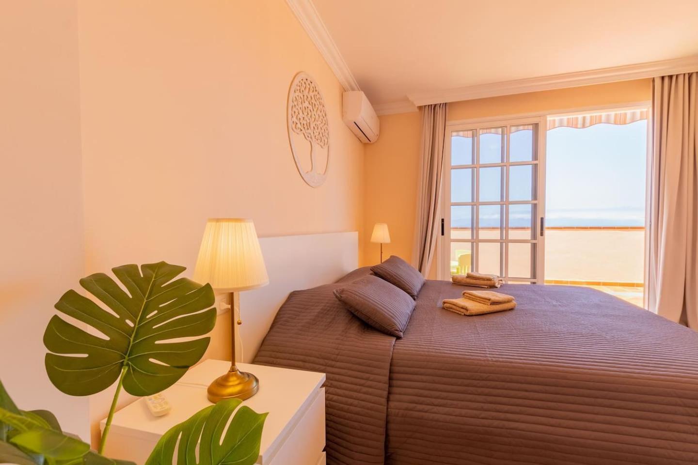 Penthouse Apt With Jacuzzi By Dream Homes Tenerife Puerto de Santiago  Exterior photo